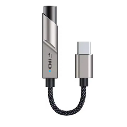 FiiO KA11 — компактний ЦАП-підсилювач (DAC/AMP)